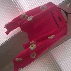 NWOT Bright Pink Cropped Cardigan with 3D Flowers🌼🌼